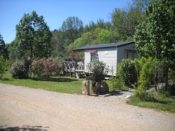Accommodation - Mobil Home Les Causses Standard 29M² (2Bedrooms) + Sheltered Terrace + Tv - Flower Camping La Dourbie