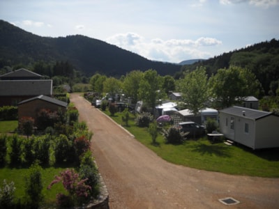 Comfort Package (1 tent, caravan or motorhome / 1 car / electricity 10A)