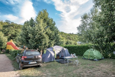 Comfort Package (1 tent, caravan or motorhome / 1 car / electricity 10A)