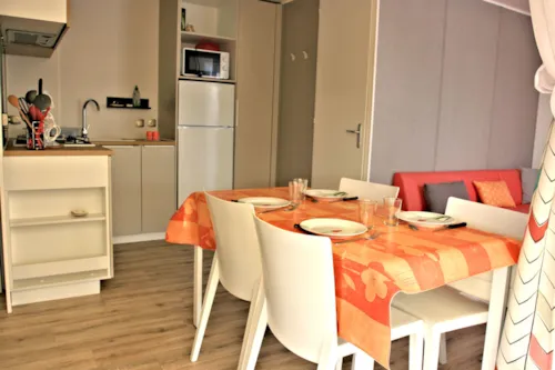 Mietunterkunft - Mobilheim Giroflee 2 Schlafzimmer 30 M² - image n°5 - Camping  Le Vaugrais