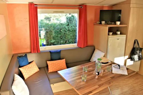 Location - Mobil Home  Gentiane 2 Chambres / 25M²/ Terrasse Couverte - image n°3 - Camping  Le Vaugrais