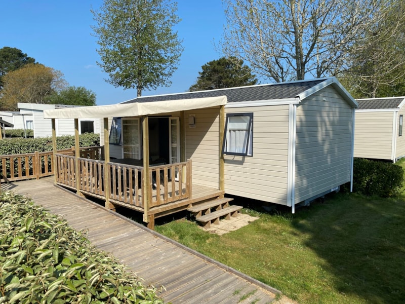 ADAPTED MOBIL-HOME (for Persons with Reduced Mobility)