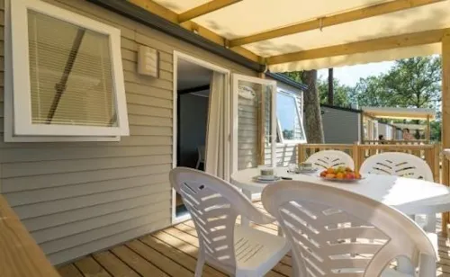 Huuraccommodatie(s) - Le Family  Résidence O'hara 29M² + 10M²  Terras Couverte Grand Confort Tv ( 2 Kamers) - image n°3 - Camping le Pontet - ARDECHE