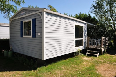 Mobil-home Loggia 26m² - CONFORT - 2 bedrooms + sheltered terrace + TV — 1