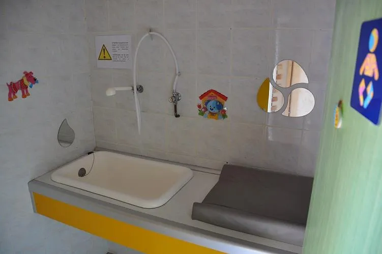 Forfait Privilège (Tente, Caravane Ou Camping-Car / Voiture / Électricité 16A) Avec Accès Tv