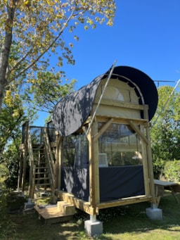 Huuraccommodatie(s) - Nieuw // D'tente Dkbane 12M² Insolite - 1 Kamer + Terras (Geen Sanitair) - Flower Camping L'Abri-Côtier