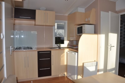 Mobil-home Loggia 26m² - CONFORT - 2 bedrooms + sheltered terrace + TV — 5