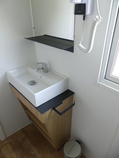 Mobilhome Cosy 29m² PREMIUM - 2 bedrooms + Covered Terrace + TV + Dishwasher + Air Conditioning — 8
