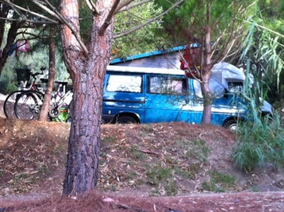 Camper pitches - Caravan+car included - AIRCAMPING, including 2 people — 2