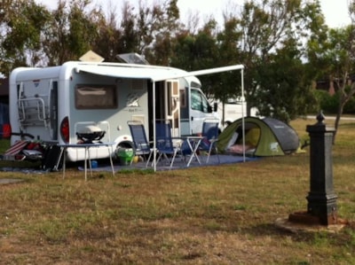 Camper pitches - Caravan+car included - AIRCAMPING, including 2 people — 7