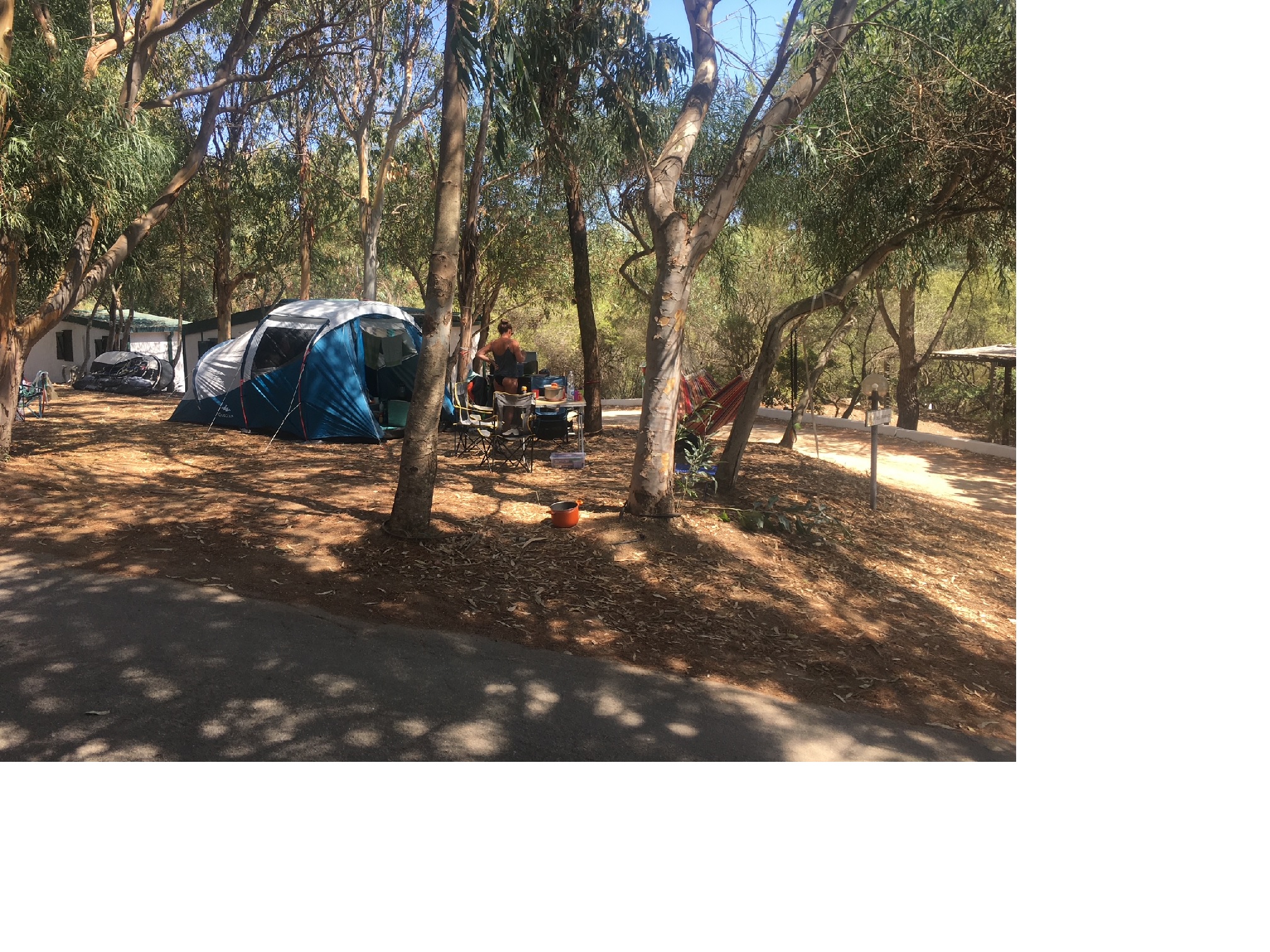Emplacement - Emplacement Pour Tente Grande - Tente Plus De 16Mq - Camping La Liccia
