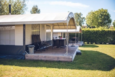 Tentvilla