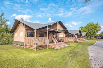Location - Safari Tent 'Edelhert' | 2 - 8 Pers - Vakantiepark Ackersate