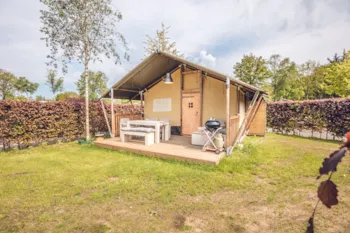 Location - Safari Tent 'Vos' | 2 - 5 People - Vakantiepark Ackersate