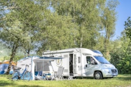 Camping Sandaya La Nublière - image n°10 - Roulottes