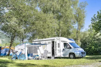 Stellplatz - Pauschale Stellplatz ** Seeufer - Camping Sandaya La Nublière