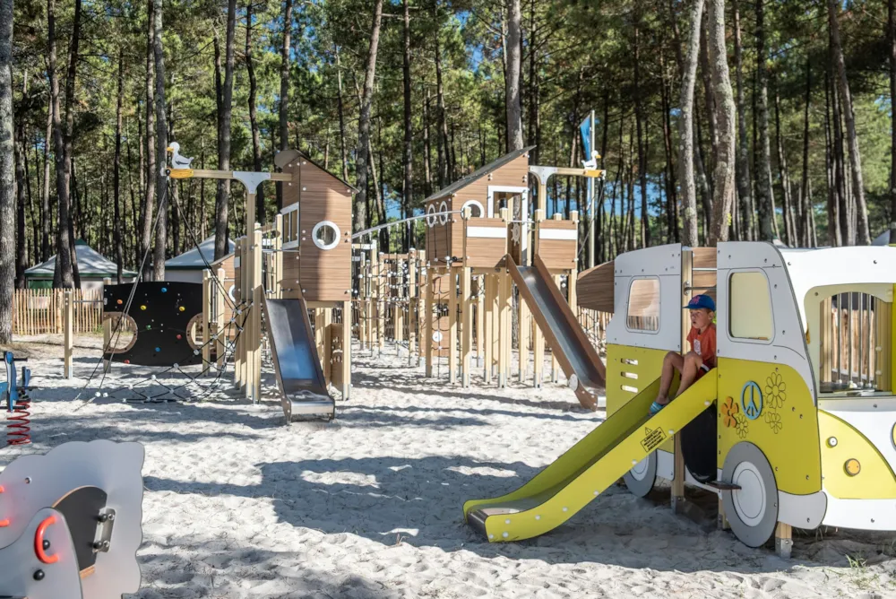 Camping Club Les Tourterelles - MS Vacances