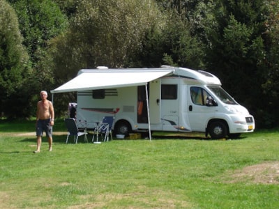Special Pitch XL 120-150 m² (including Water and Drainage connection + Electricity hook-up 10 amps) — 4
