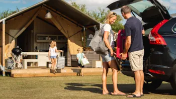 Mietunterkunft - Safari Tent 35 M² Mit Sanitäranlagen - Au Clos de la Chaume Sites et Paysages