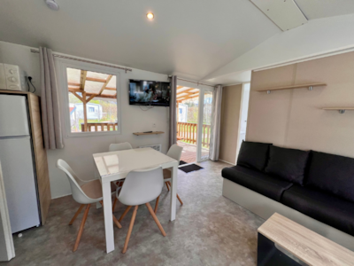 Bungalow Peuplier 28 m² with semi-covered wooden terrace — 4