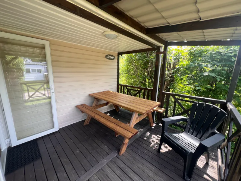 Bungalow Epicea 28M² Avec Terrasse Bois Couverte