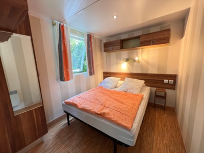 Bungalow 28m² with covered wooden terrace — 5