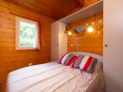 Chalet 35 m² with covered wooden terrace — 4