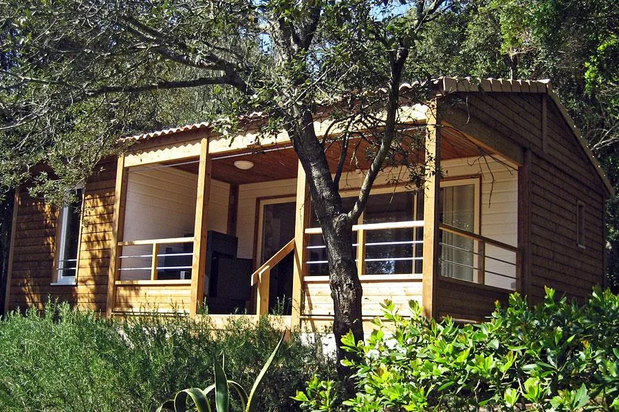 Location - Bungalow Lodge 5 - Camping Pertamina Village U Farniente