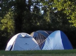 Emplacement - Festival Cidre Et Dragon (Emplacement Tente + Petit-Déjeuner Inclus) - Camping Seasonova Le Point du Jour