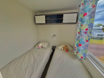 COTTAGE EVASION - 3 Bedrooms — 3
