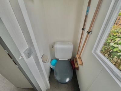 COTTAGE PRESTIGE - 3 Bedrooms (with sheets/TV set) — 10