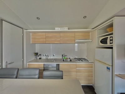COTTAGE PRESTIGE - 3 Bedrooms (with sheets/TV set) — 8