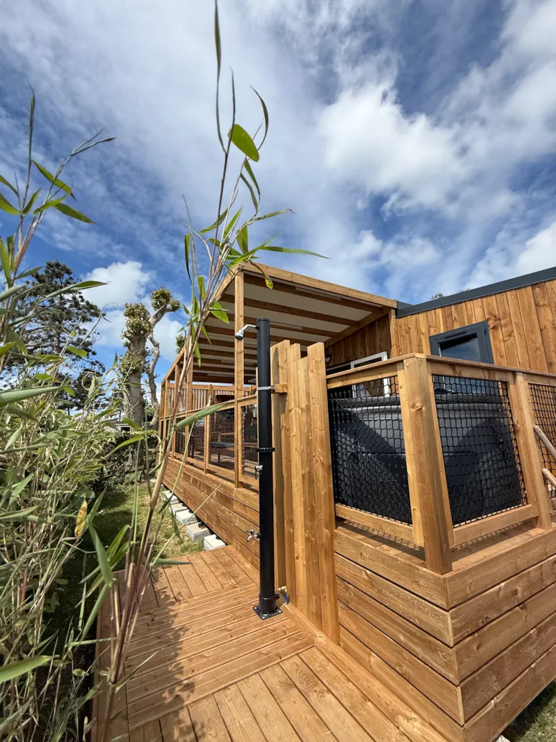 Seasonova - Cottage Signature, Jacuzzi Privatif
