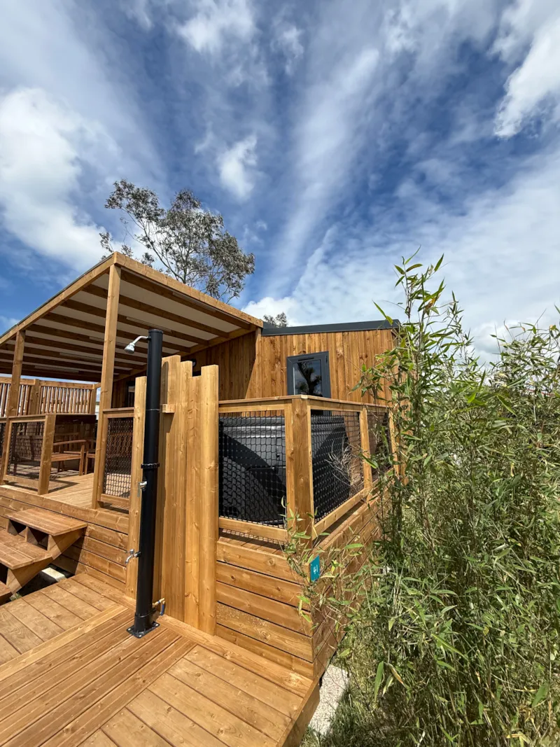 Seasonova - Cottage Signature, Jacuzzi Privatif