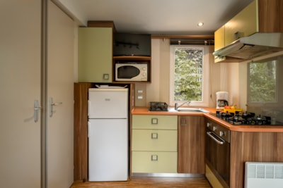 Standard 2-bedroom mobile home — 8