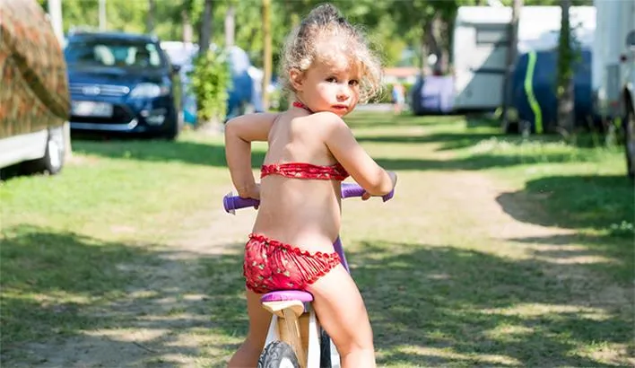 Emplacement Leading - Caravane, Camping Car