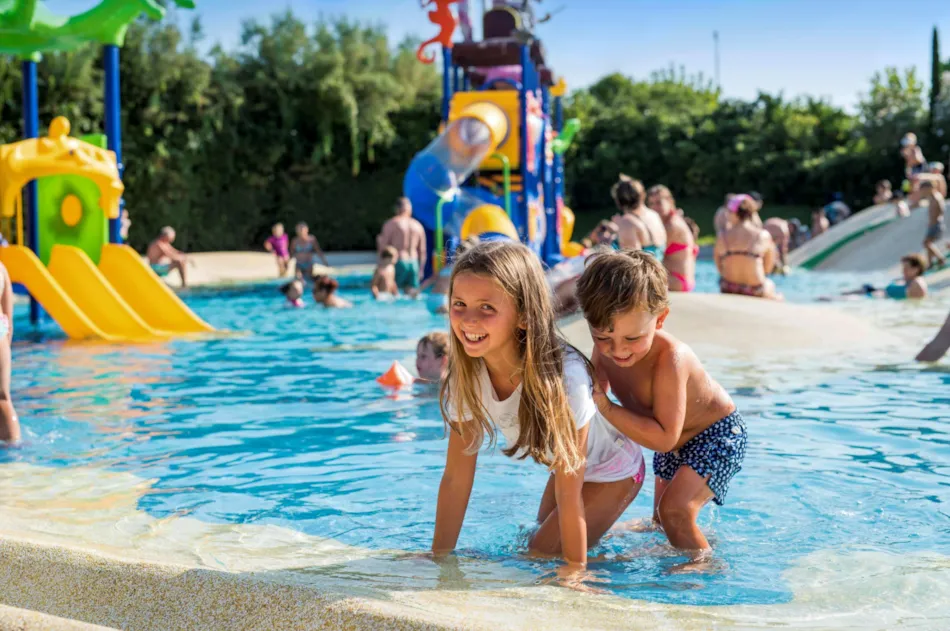 Union Lido Camping Lodging Hotel