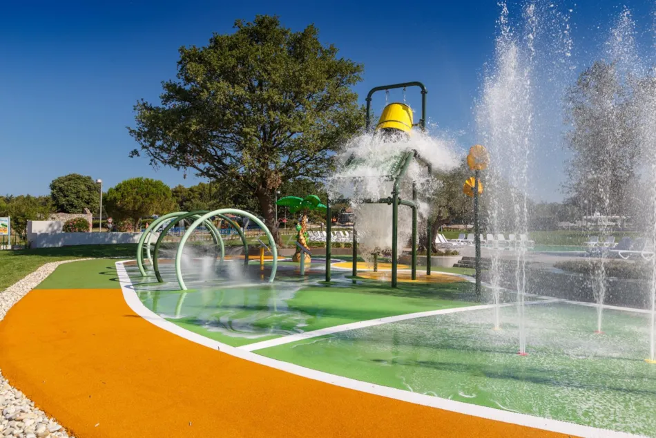 Maistra Camping Polari