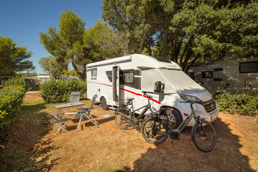 Stellplatz - Standard Stellplatz - Maistra Camping Polari