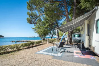 Stellplatz - Stellplatz Superior Meer - Maistra Camping Valkanela