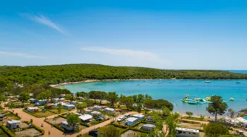 Stellplatz - Stellplatz Premium - Maistra Camping Vestar