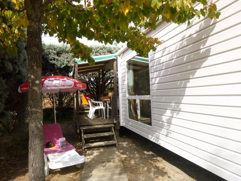 Mietunterkunft - Mobilheim Family 27.5M² / 2 Zimmer - Camping Les Paillotes en Ardèche