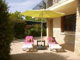 Alojamiento - Casa Rural Les Oliviers 80M² / 2 Habitación - Terraza - Flower Camping Les Paillotes en Ardèche