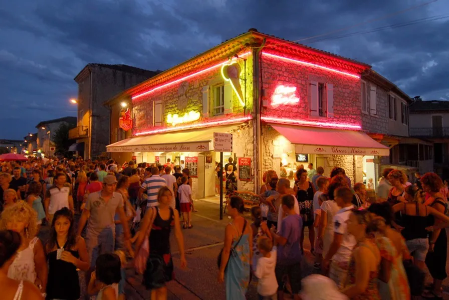 Flower Camping Les Paillotes en Ardèche