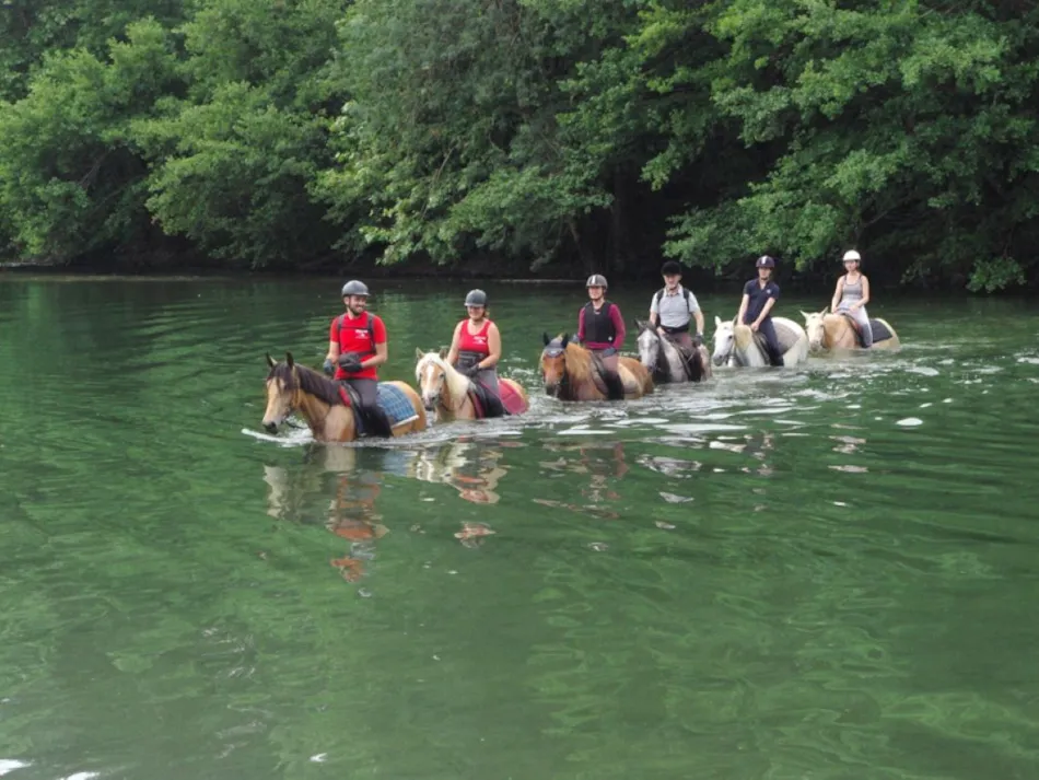 Flower Camping Les Paillotes en Ardèche