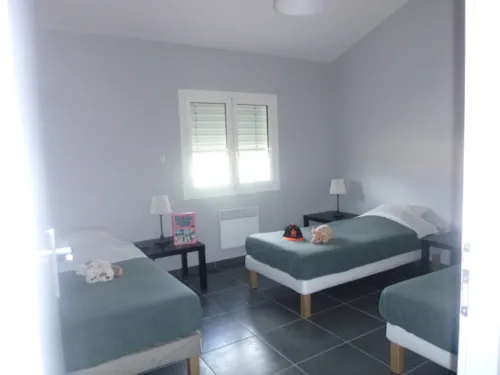 Location - Gîte La Villa 200M² Premium (5Ch - 15Pers) + Lv + Terrasse + Jardin - image n°7 - Camping Les Paillotes en Ardèche