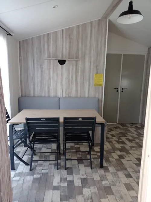 Accommodation - Mobile Home 30M² Comfort (2 Bedrooms - 5 People) + Air Conditioning + Covered Terrace - image n°4 - Camping Les Paillotes en Ardèche