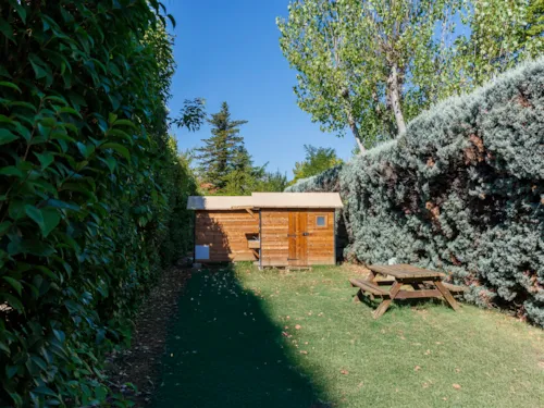 Emplacement - Forfait Privilège Avec Sanitaire Individuel - image n°6 - Camping Les Paillotes en Ardèche