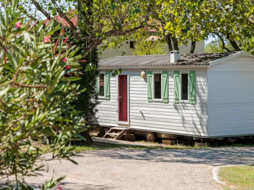 Location - Mobil-Home 24M² Standard (2Ch - 4Pers.) + Paillote Extérieure - image n°9 - Camping Les Paillotes en Ardèche