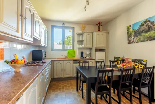 Location - Gîte Les Oliviers 80M² Premium (2Ch - 8Pers) + Lv + Terrasse + Jardin - image n°2 - Camping Les Paillotes en Ardèche